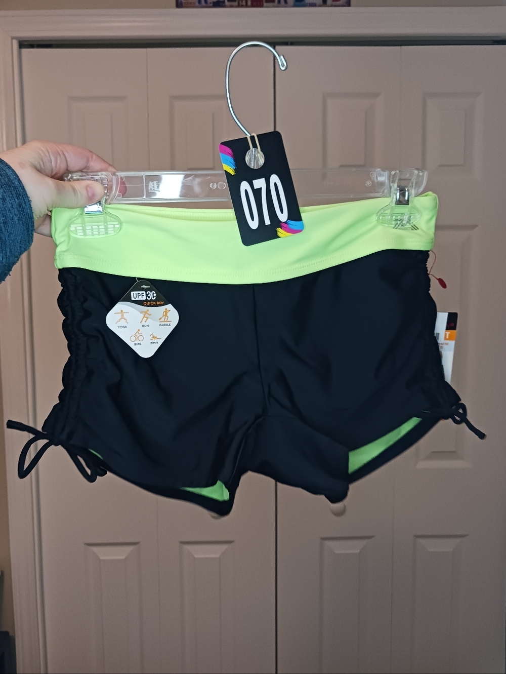 NWT Zeroxposur Yellow/Black Ruched Boyleg Swim Shorts with liner Size XS